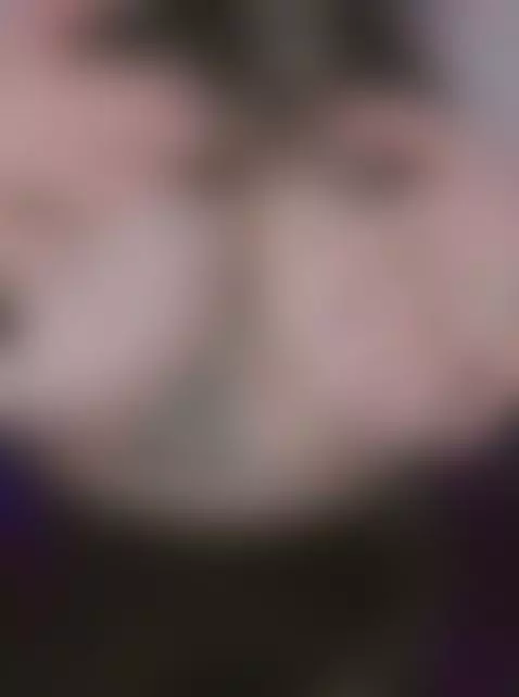 my huge tits so you can worship them 😈 by violettsinclair