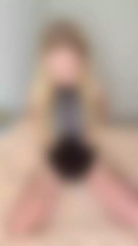 I get soaked knowing you’re watching me right now. On my OF,... by stefanialune