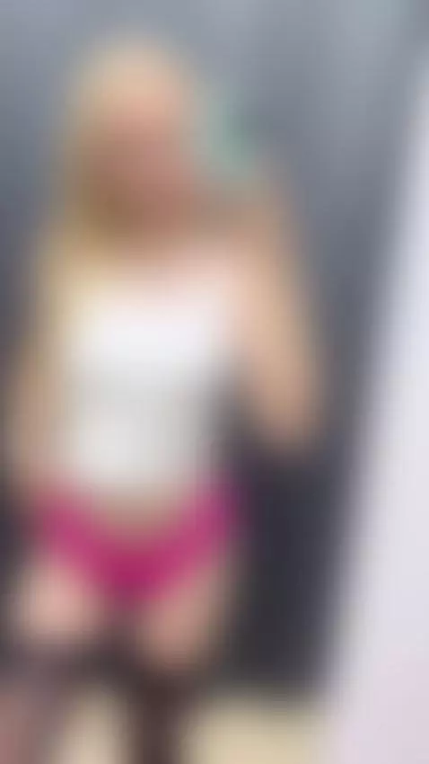 Some moments are too good to post here — good thing my OF ex... by stefanialune