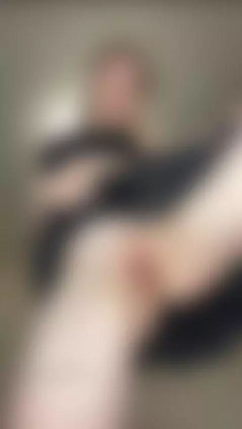 Too hot to just scroll past. Leave a like 🌶️ by leilaleilaa