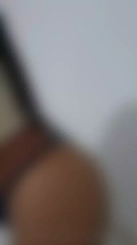 I'm hot... come and turn me off by sweetdubai