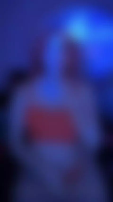 Follow me on my pages to discover more 😋 by aphroditehearts