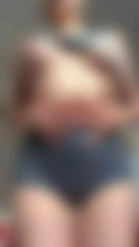 During the day I even flirt with the air 😋😈 by blondevelvet