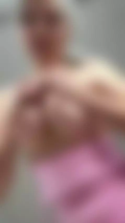 It seems like someone is fantasizing about me right now...💭😈 by blondevelvet