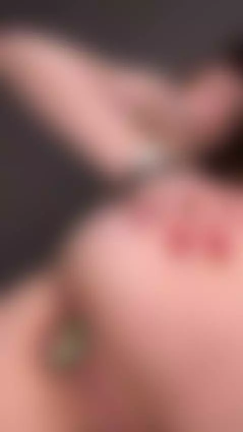 Nude videos as a gift for subscribing if you write me the co... by oflola