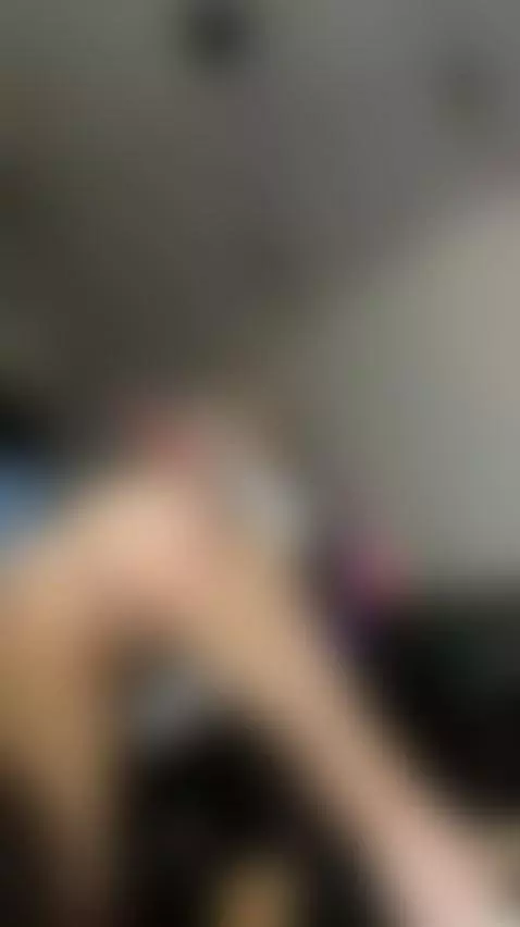 🍑Tight petite ass of a blonde in short skirt 😏 Only OF by sofaaaaaaaaaa