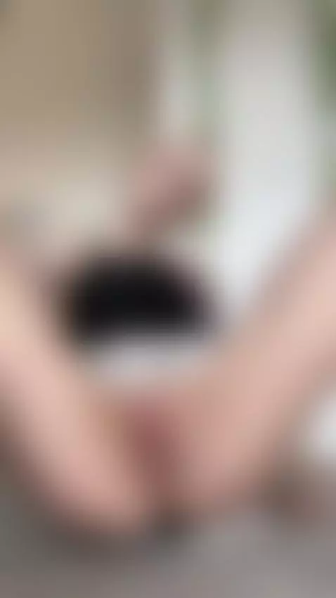 Send a message… I might send something very personal back 💋🔥 by sofaaaaaaaaaa