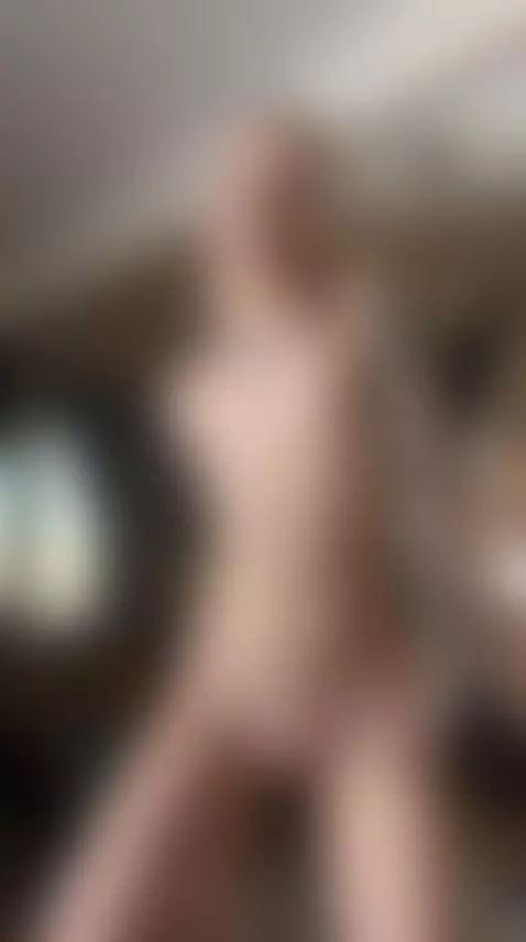 If my content makes you smile, please support my OnlyFans 💞 by sofaaaaaaaaaa