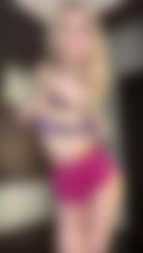 Your subscription on OnlyFans is real light for me ✨ by sofaaaaaaaaaa