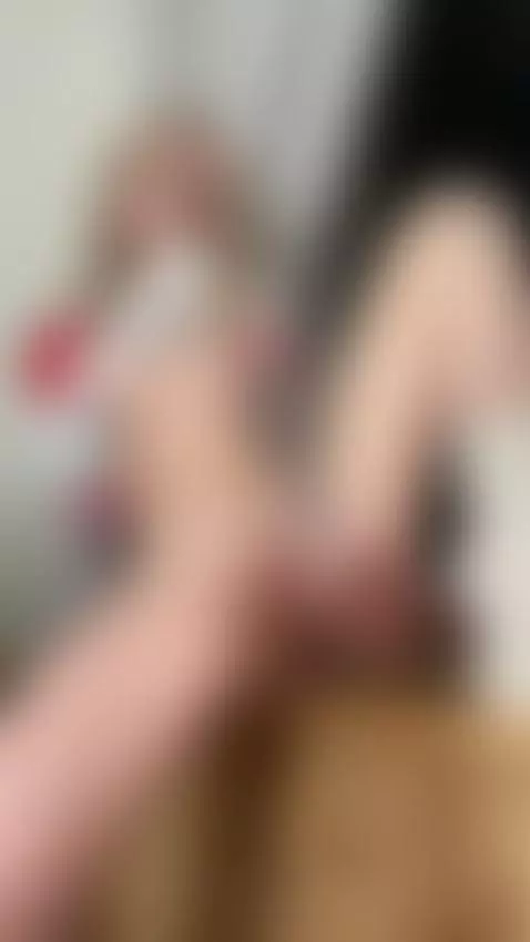 🔞Blonde bouncing in plaid skirt 😏 See my OF by sofaaaaaaaaaa