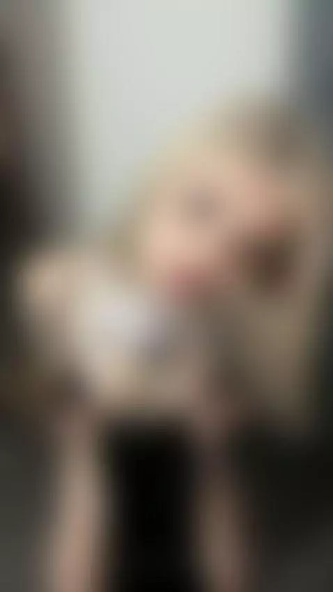 🔞Slim blonde spreading wide for you 🍑 Subscribers OF by sofaaaaaaaaaa