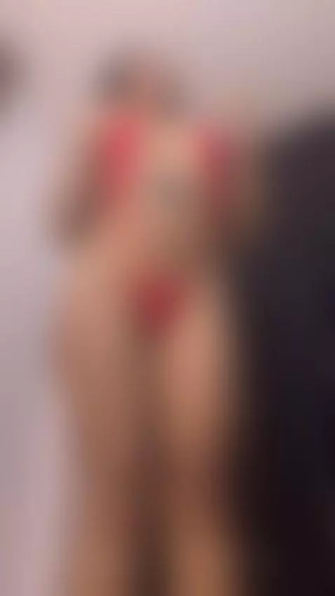 live now- https://chaturbate.com/b/kylie_collins_/ by kylie-collins