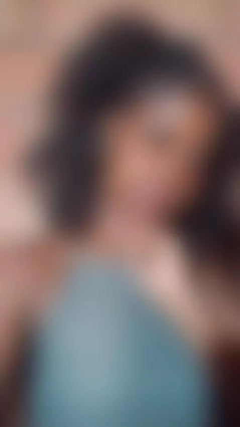 Hey Love i am live now!! by agathasamuels