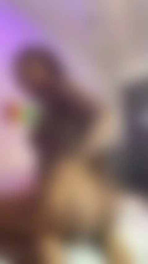 Dripping wet and craving bad behavior 💦 Come tas by agathasamuels