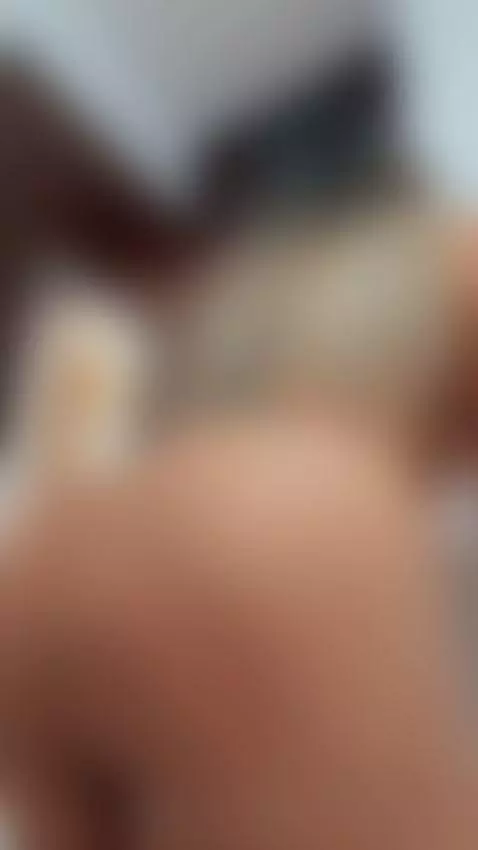 do you wanna play whit my bigh ass and me?  My OF is free fo... by ninaferrerof