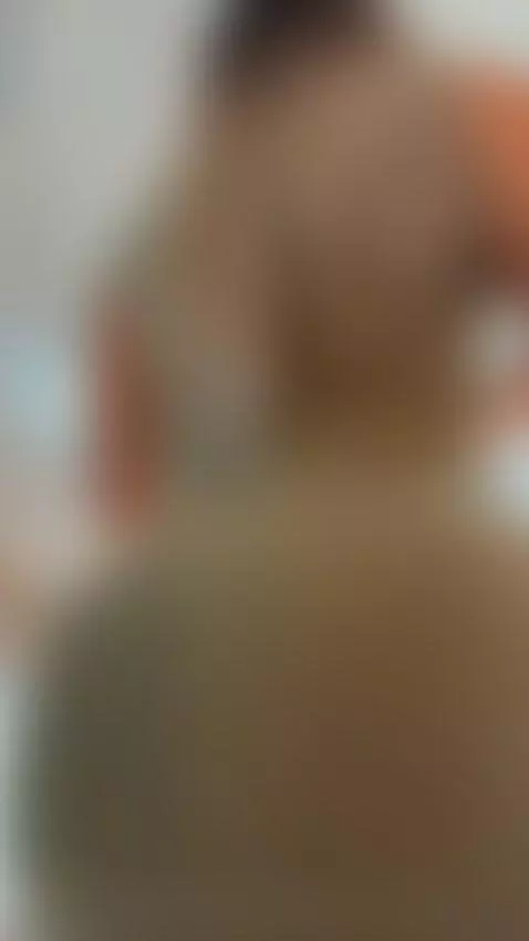 Serving curves, heat, and a whole lot of Latina attitude.
Wa... by ninaferrerof