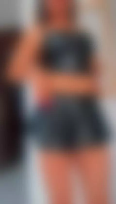 Run to my free OnlyFans channel for a limited time. Don’t mi... by ninaferrerof