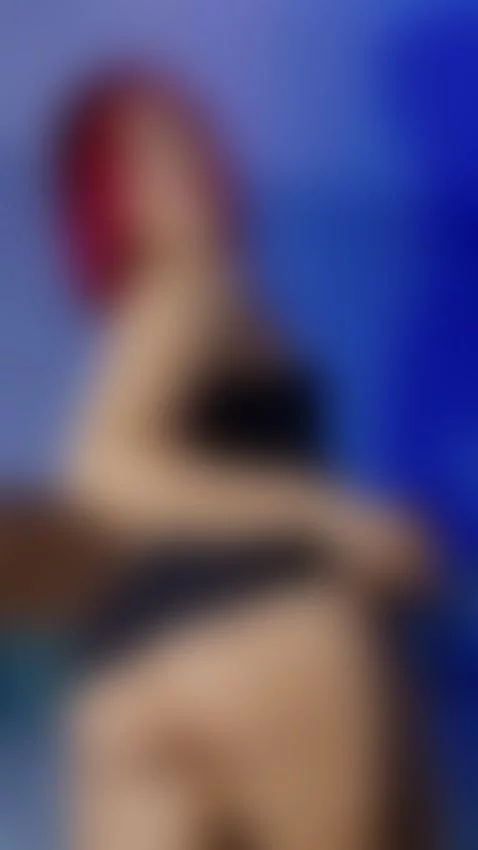 Online now ✨ by andrea024