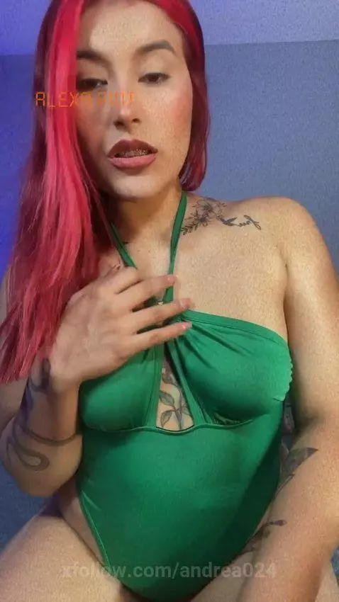 hey i want you tasting my tits by andrea024