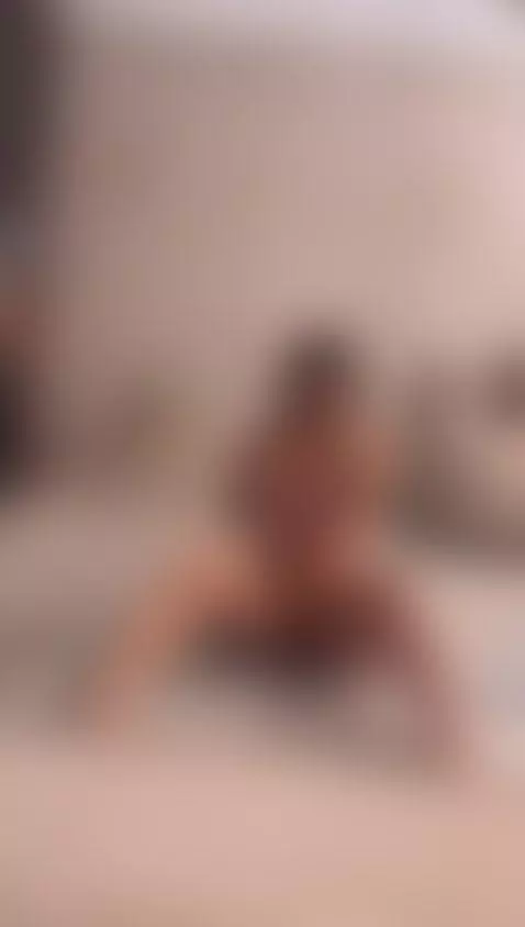 Full naked time by reinachloe