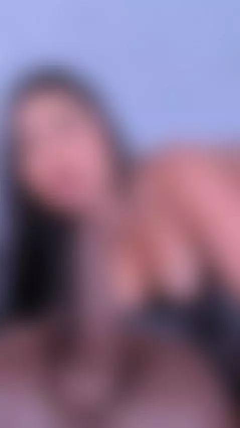 This feels really good. by reinachloe