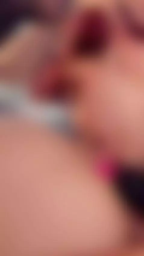 LISTEN VERY WELL AS SAMY LICKS MY PUSSY by allisonsamy