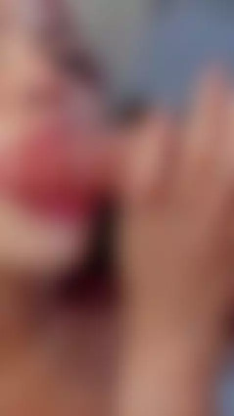 My girlfriend's best friend came to pick her up and since sh... by allisonsamy