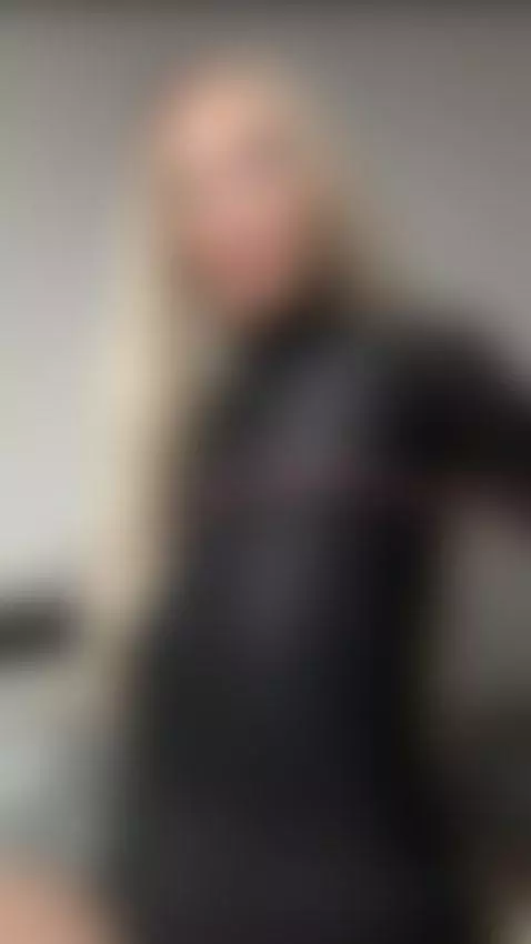 Magnetism in every frame. Follow and like ⚡️ by goddessivanna