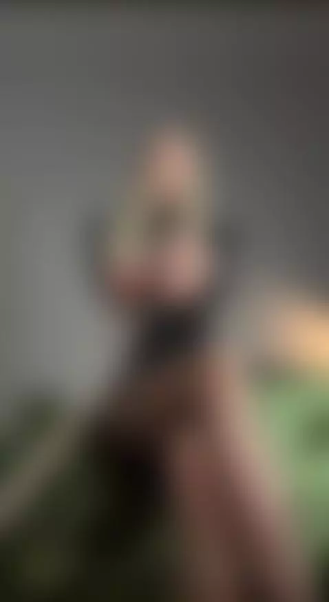 Too close to ignore. Subscribe 🔥 by goddessivanna