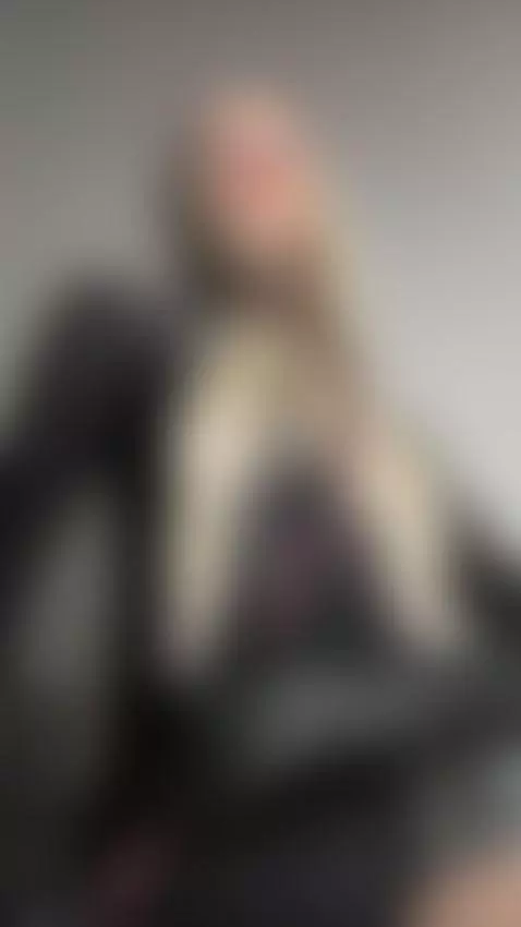 Staying is a good idea 🧲 Subscribe. by goddessivanna