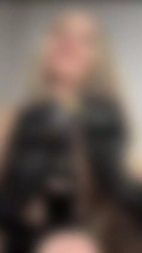 The content you’re looking for — in the bio 🔥 by goddessivanna