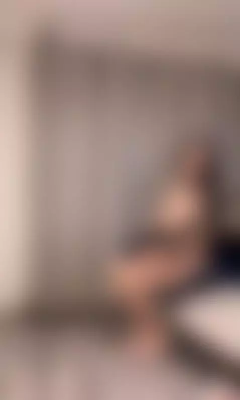 Look at me a little longer... I took this off especially for... by asyaelfie