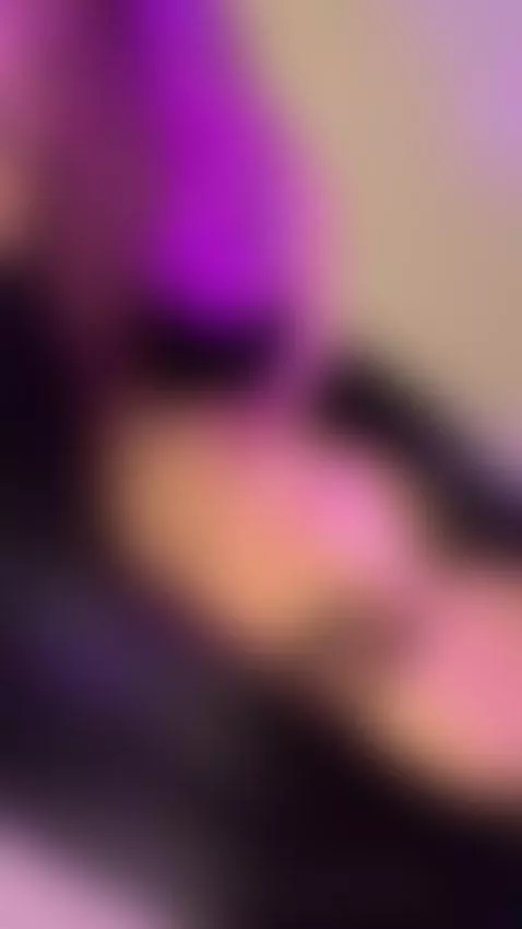 My image is night. My body is a continuation.
Watch the full... by asyaelfie