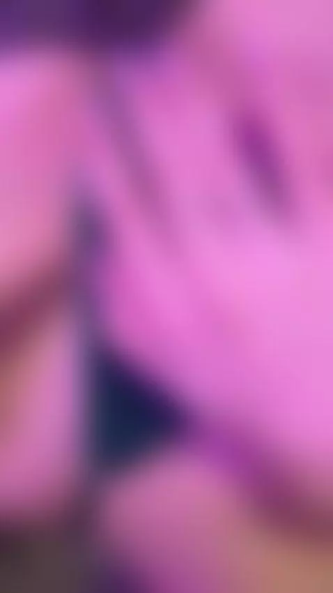 I love closed spaces and exposed skin.
All this is on OnlyFa... by asyaelfie