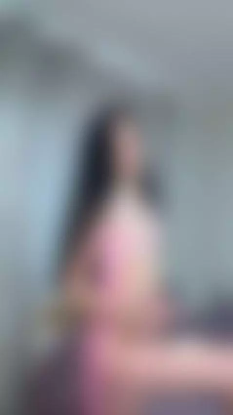 I can be quiet. And very hot. You'll find out on OnlyFans. by asyaelfie