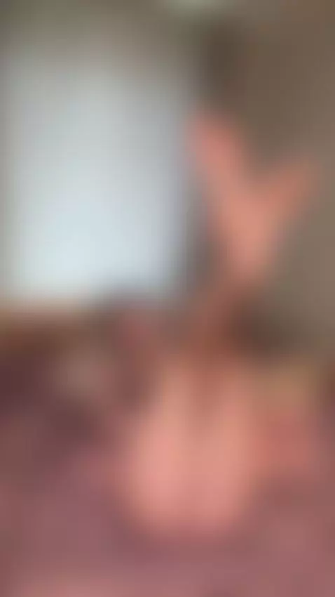 My shadow looks more seductive than the light. See more on O... by asyaelfie