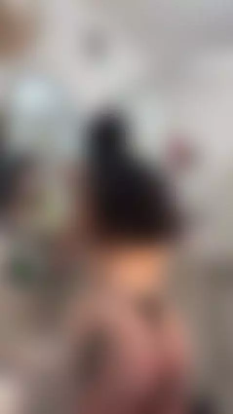 I'm not about casual glances.
I'm about OnlyFans. by asyaelfie