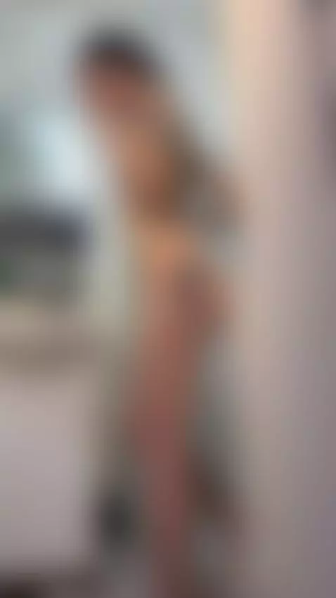 I don't do "a little bit."
I do OnlyFans. by asyaelfie