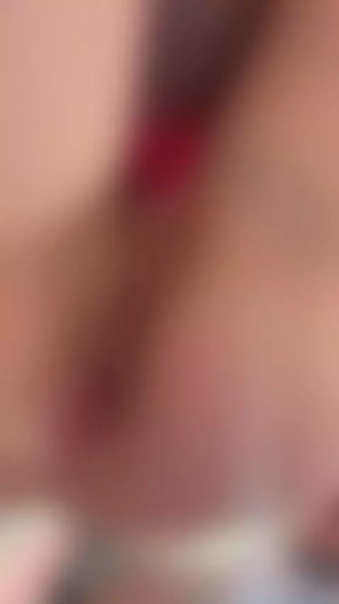 I don't play a role.
I live on OnlyFans by asyaelfie