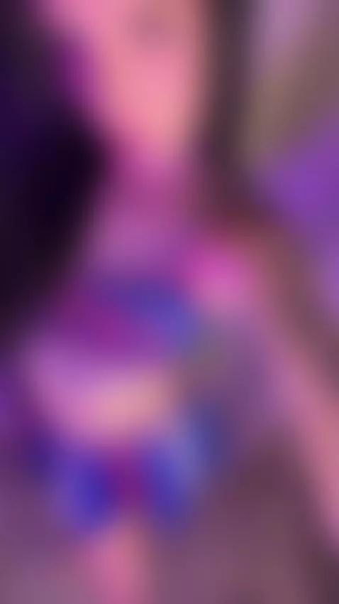 Brunettes are always deeper.
Deeper - OnlyFans. by asyaelfie