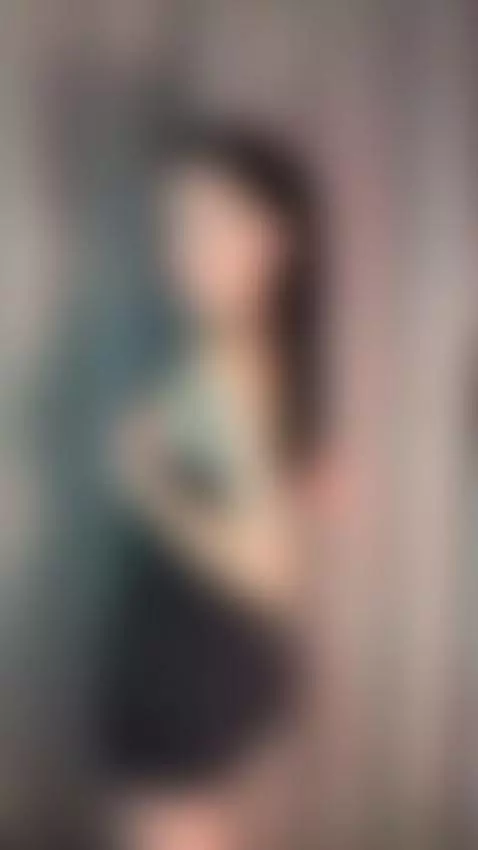 I'm not here to "just look."
I'm for those who go to OnlyFan... by asyaelfie