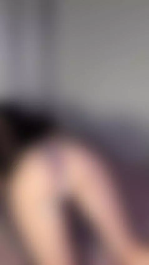 I'm pausing to make you want more.
More on OnlyFans. by asyaelfie