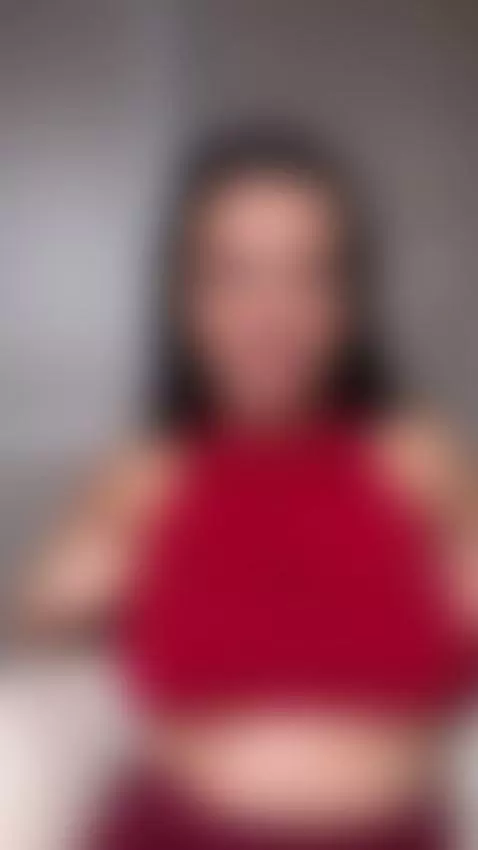 How do you like my boobs, sweetie?😙 Waiting for your complim... by emmajacksonn