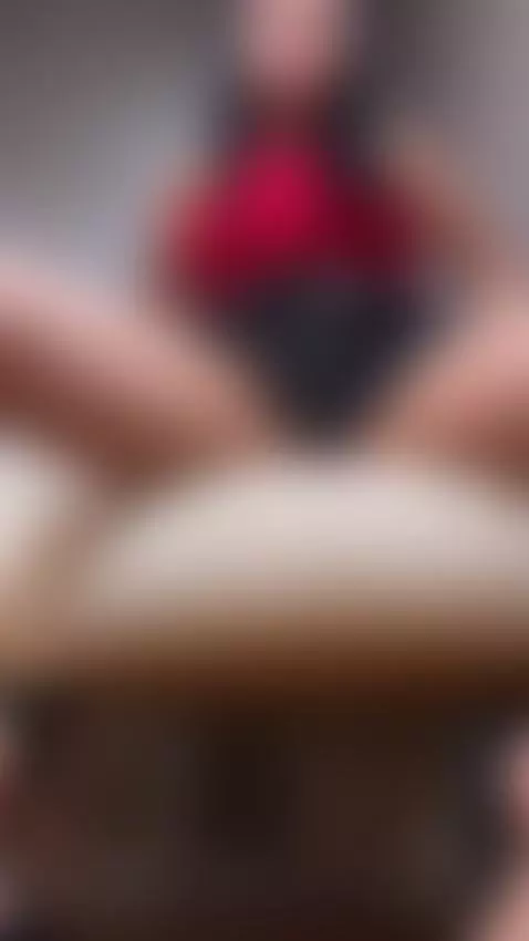 Pussy teasing time😈 Find me on Onlyfans for more fun💋 by emmajacksonn