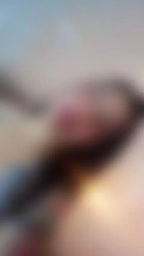 A sexy dance in bed? Of course! Come see me and every fantas... by tatiana-sc