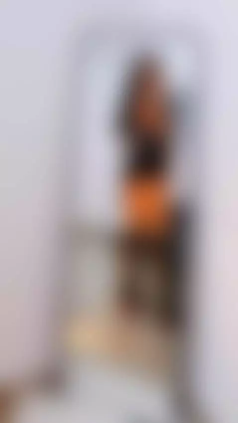 Ready for party 🍑 by nelav0