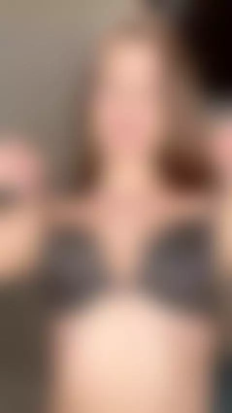 BBY^See my exclusive side💎
https://onlyfans.com/cutiecindyy/... by justcutiecindyy