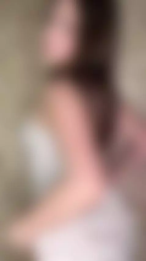 Dark hair, dark thoughts...
See the rest on my OnlyFans by rorryree