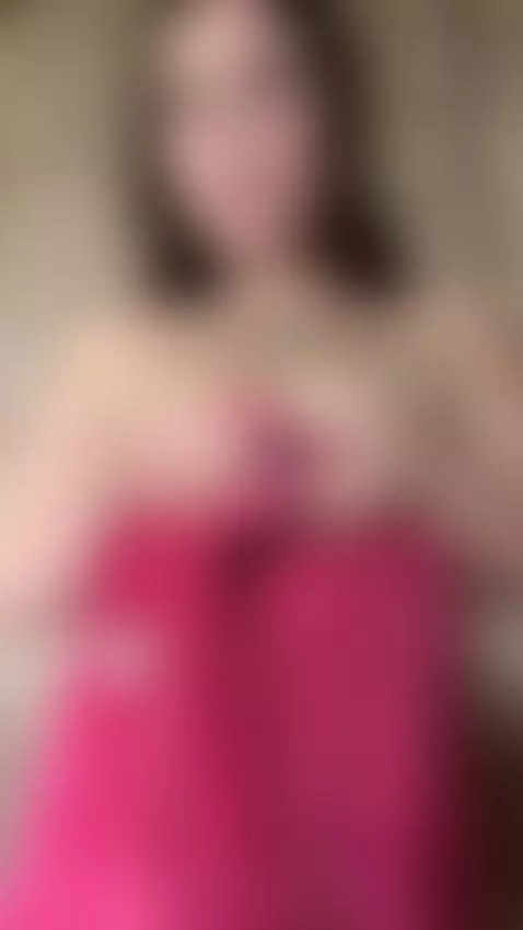 Dark locks hide hot secrets.
I reveal them on OnlyFans. by rorryree