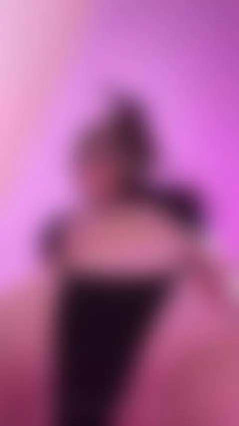 I don't show everything here. Everything is on OnlyFans by rorryree